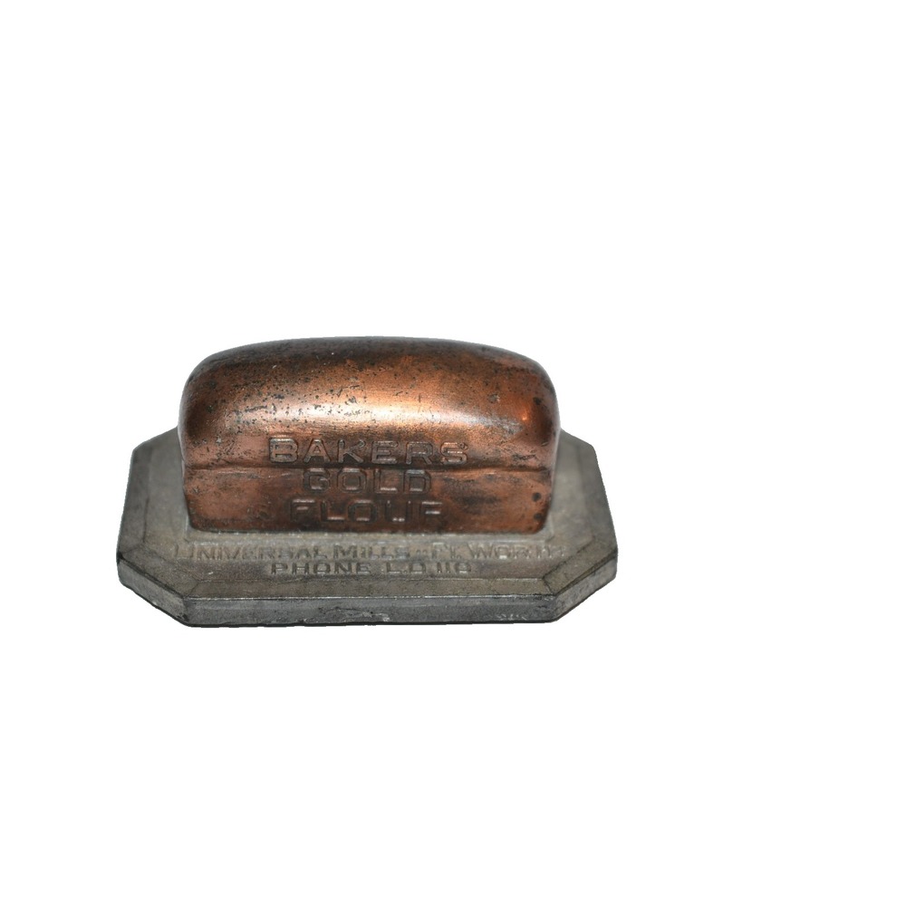 Vtg metal Paperweight Bakers Gold Flour Bread loaf Universal Mills Ft Worth Tx
